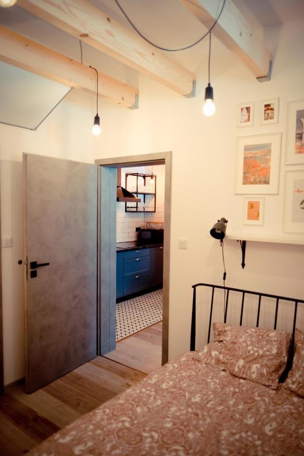 Apartament Przy Rynku Sanok Esterno foto